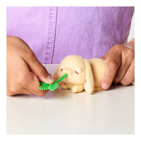 Little Live Pets Mama Surprise Minis Lil Bunny Playset